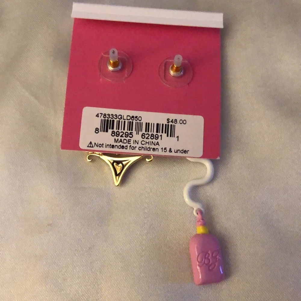 Betsey Johnson Bikini & Sunscreen Mismatch Drop Earrings Acrylic Heart NWT - Picture 14 of 14